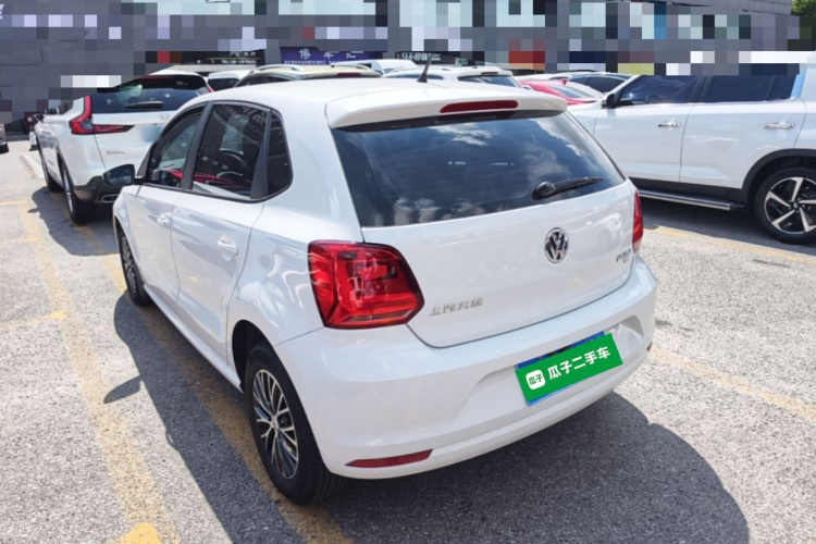 Volkswagen Polo 2018 car image #7