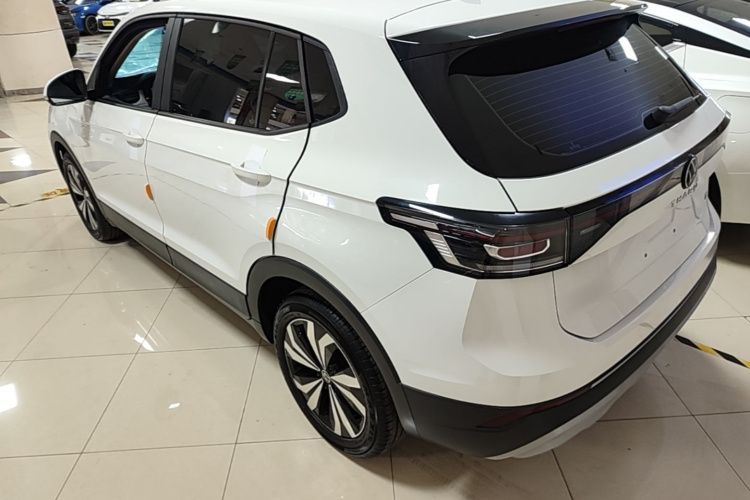 Volkswagen Tharu 2025 #5 Volkswagen Tharu 2025 car image #5