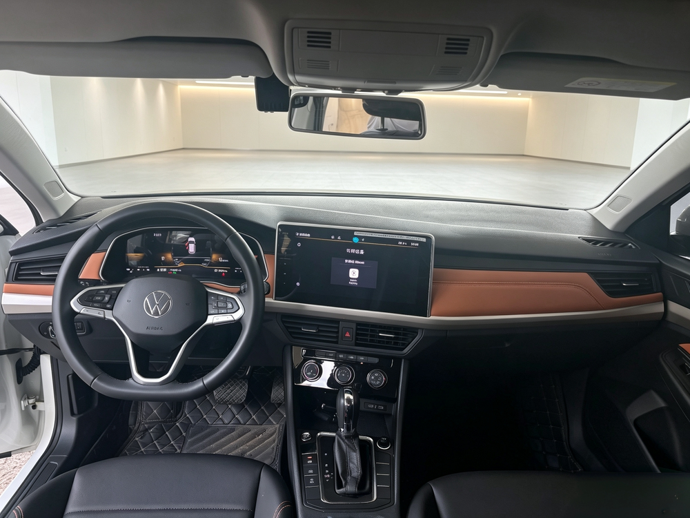 Volkswagen Bora 2025 car image #7