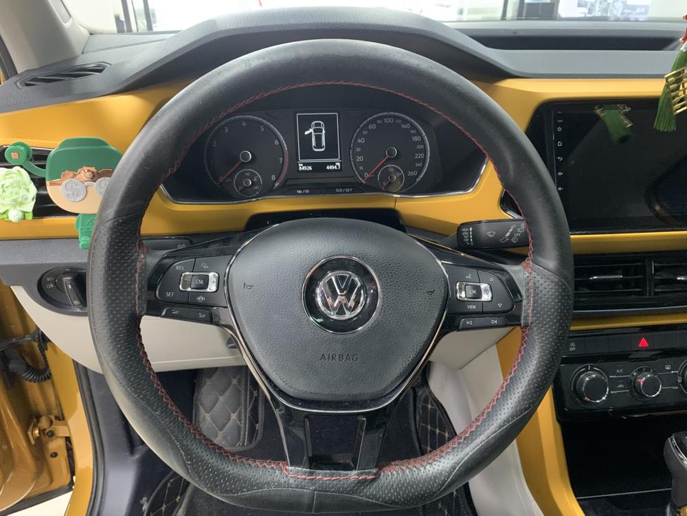 Volkswagen T-Cross 2021 #11 Volkswagen T-Cross 2021 car image #11
