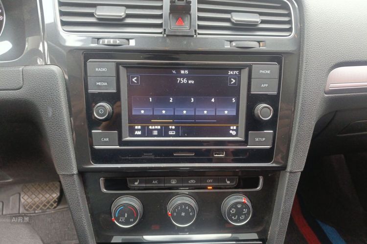 Volkswagen Golf 2019 #15 Volkswagen Golf 2019 car image #15