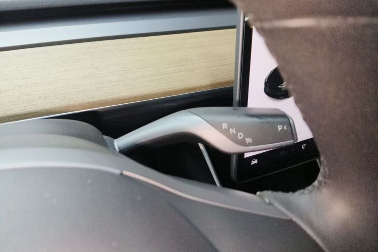 Tesla Model 3 2020 #14 Tesla Model 3 2020 car image #14