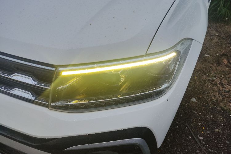 Volkswagen T-Cross 2020 изображение автомобиля #23