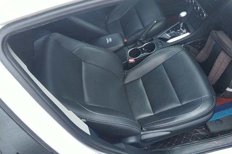 Toyota Corolla 2018 car image #24