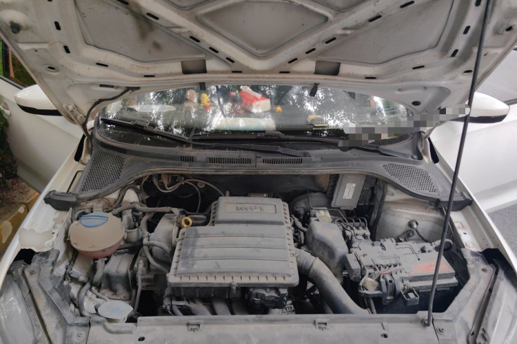 Volkswagen Santana 2017 car image #22