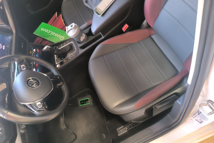 Volkswagen Bora 2021 car image #19