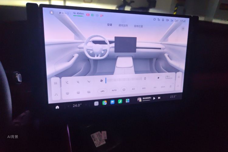MI SU7 2024 car image #15