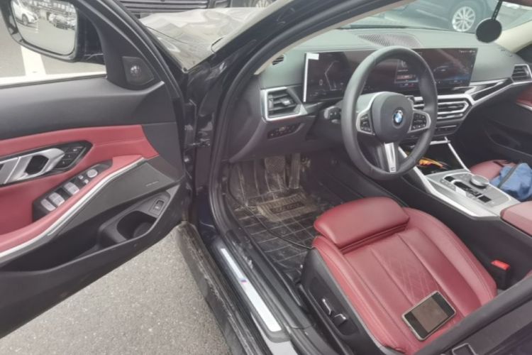 BMW 3 Series 2023 car image #16