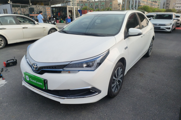 Toyota Corolla Hybird E+ 2022 car image #2