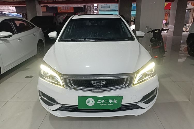 GEELY Emgrand 2019 #3 GEELY Emgrand 2019 car image #3