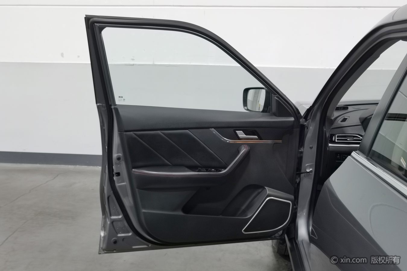 2023 car image #8