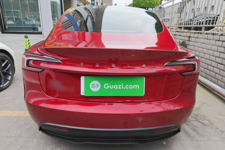 Tesla Model 3 2024 #6 Tesla Model 3 2024 car image #6