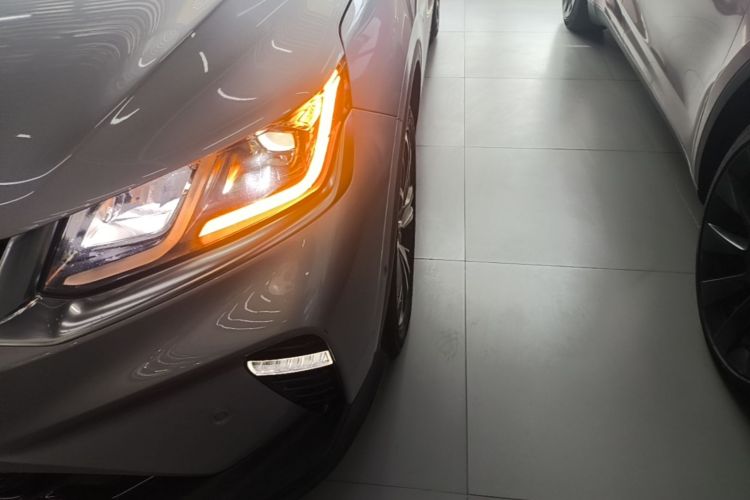 GEELY Coolray 2019 car image #23