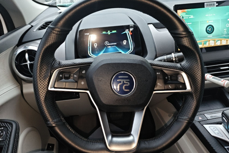 BYD Yuan Pro 2022 #11 BYD Yuan Pro 2022 immagine di auto #11