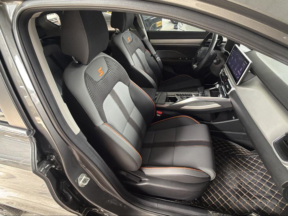 GEELY Coolray 2024 immagine di auto #11