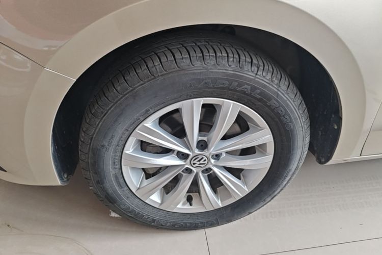 Volkswagen Bora 2019 car image #9