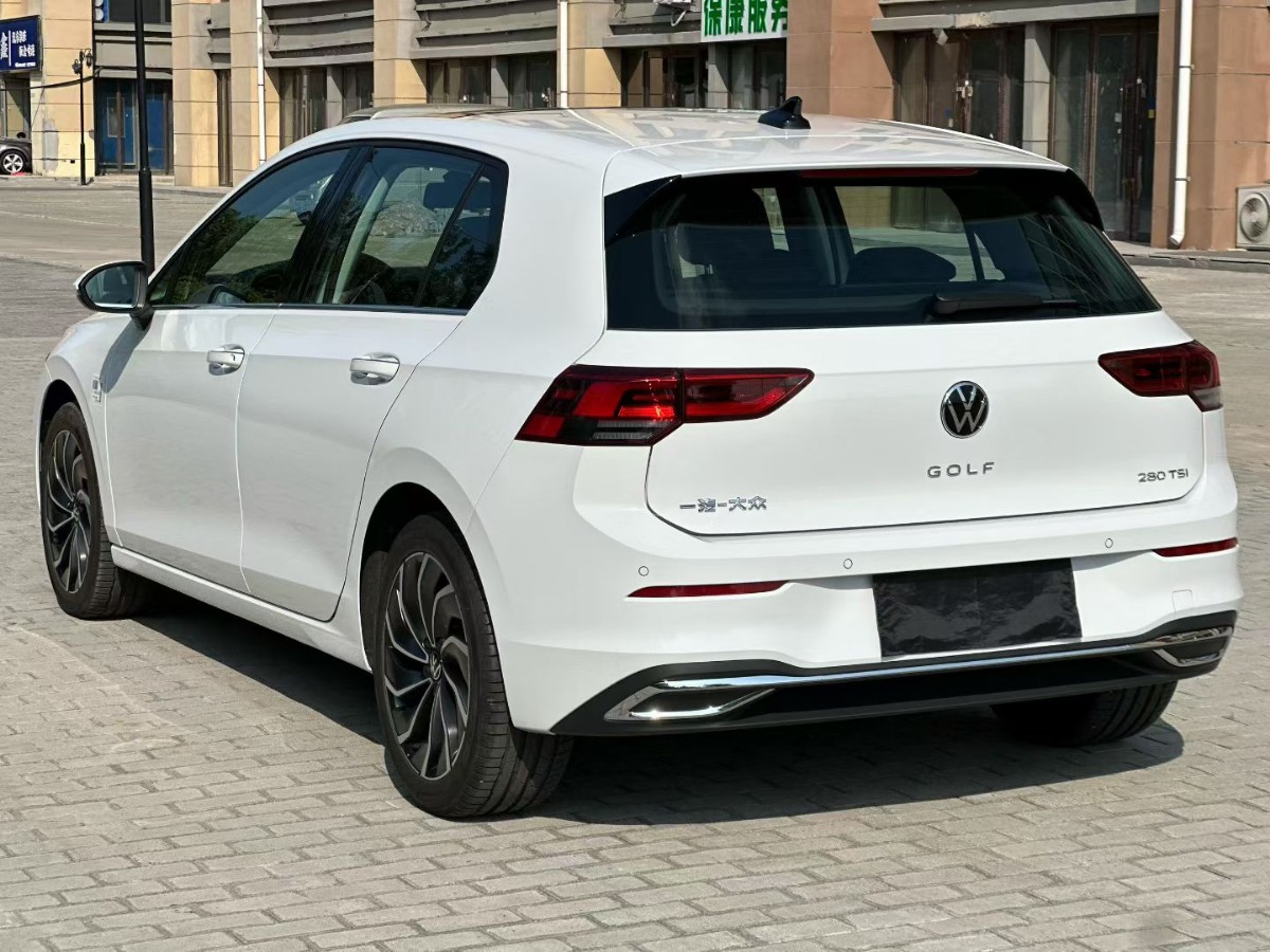 Volkswagen Golf 2023 #7 Volkswagen Golf 2023 car image #7