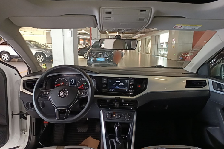 Volkswagen Polo 2019 #10 Volkswagen Polo 2019 car image #10