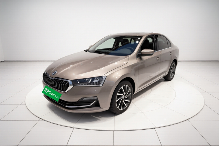Skoda Rapid 2020 image de voiture #2
