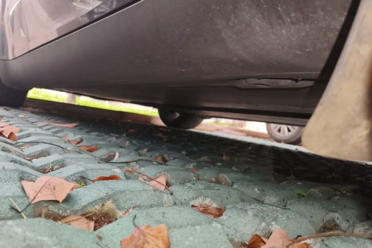 Tesla Model Y 2022 car image #23