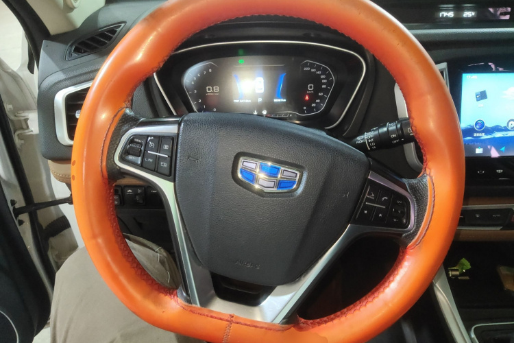 GEELY Vision X6 2019 imagen de coche #17