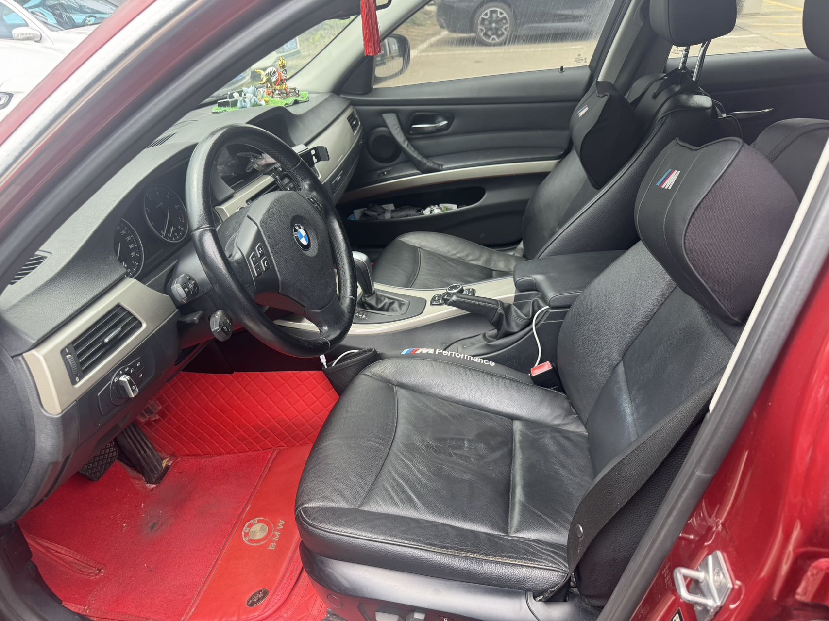 BMW 3 Series (Imported) 2011 car image #4