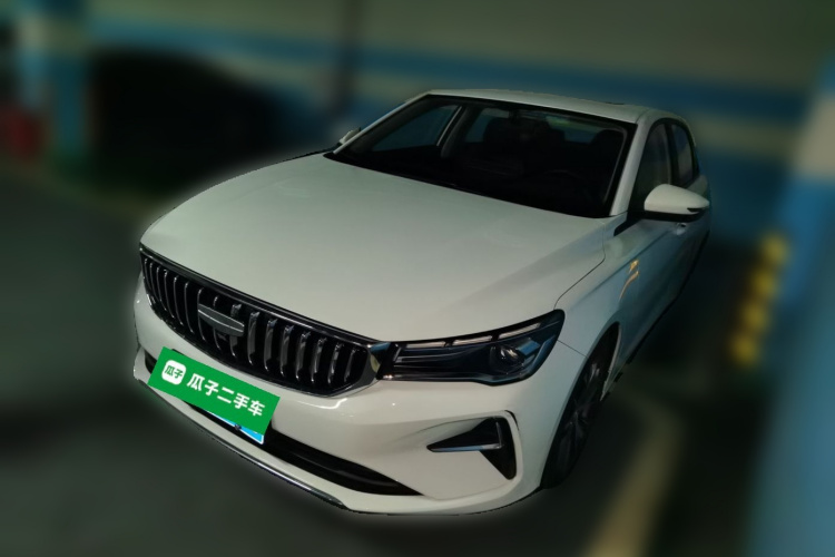 GEELY Emgrand 2025 car image #2
