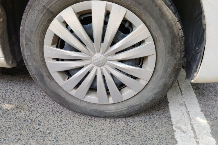 Volkswagen Santana 2021 car image #9