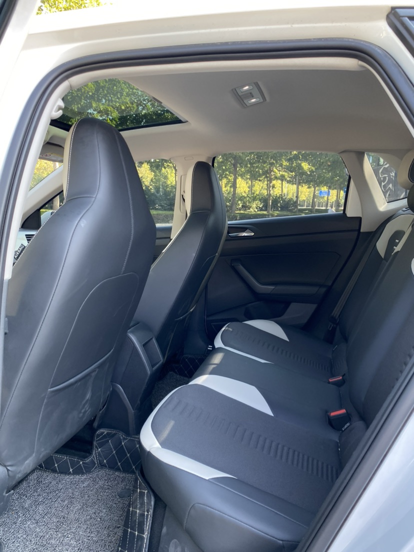Volkswagen Polo 2020 car image #5