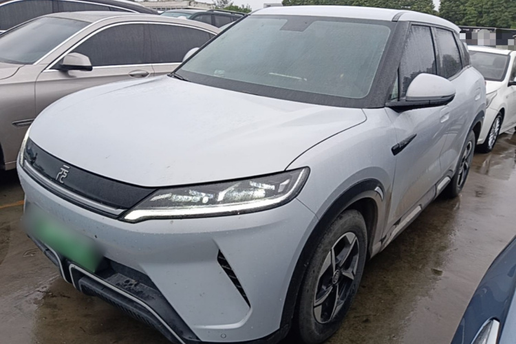 BYD YuanUP 2024 car image #2