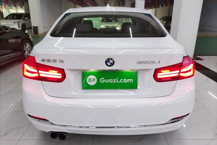 BMW 3 Series 2017 #6 BMW 3 Series 2017 car image #6