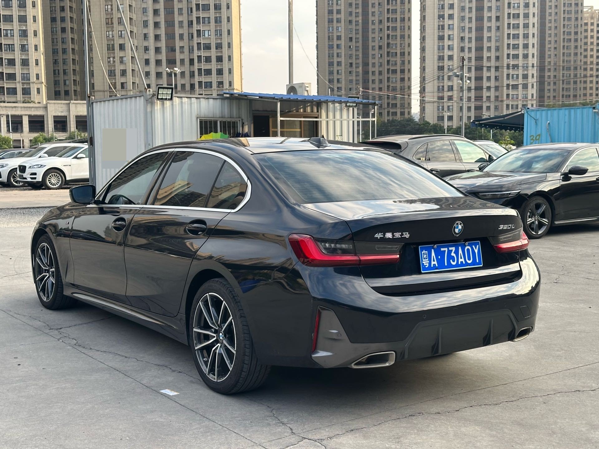 BMW 3 Series 2023 #7 BMW 3 Series 2023 immagine di auto #7