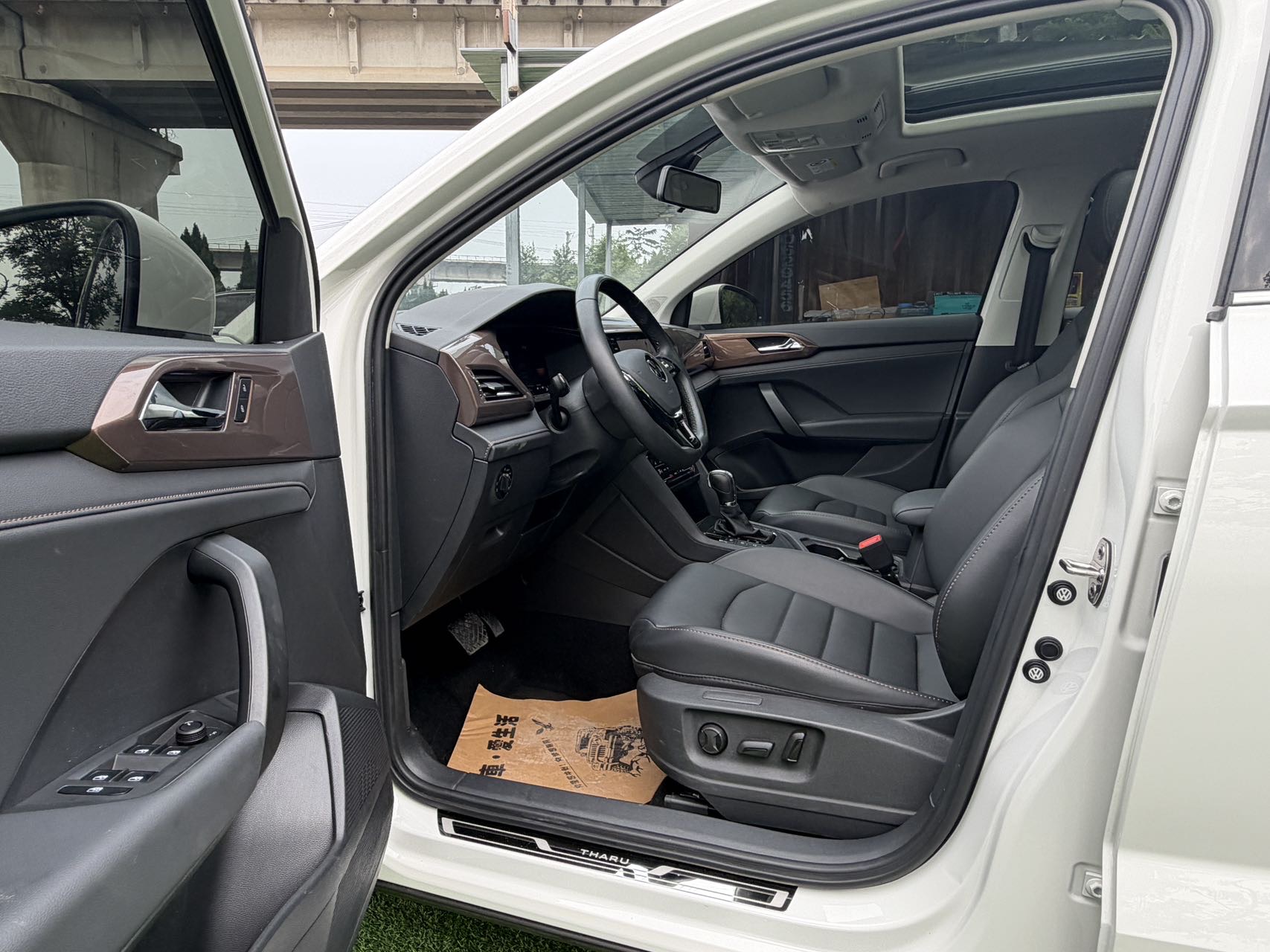 Volkswagen Tharu 2022 car image #8