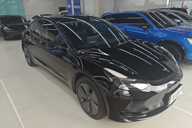 Tesla Model 3 2023 #4 Tesla Model 3 2023 изображение автомобиля #4