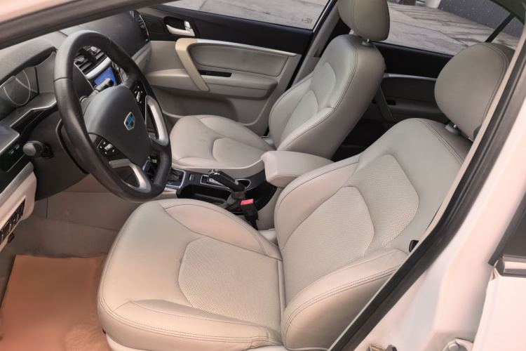 GEELY Emgrand 2015 car image #21