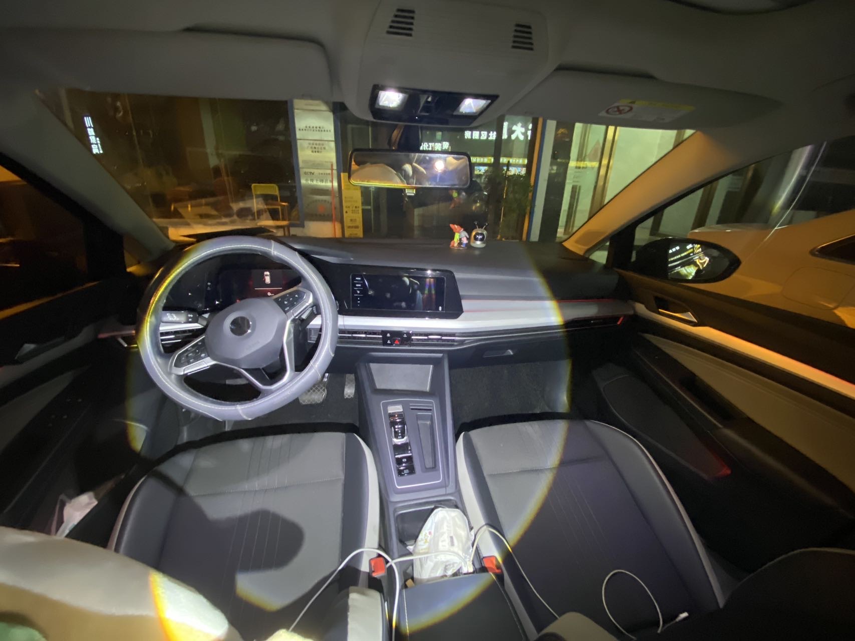 Volkswagen Golf 2021 car image #8