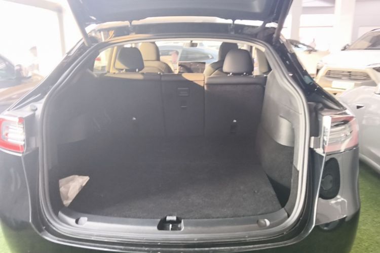 Tesla Model Y 2023 #19 Tesla Model Y 2023 image de voiture #19