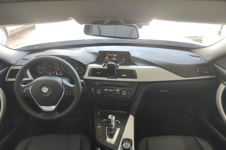 BMW 3 Series GT 2015 #11 BMW 3 Series GT 2015 car image #11