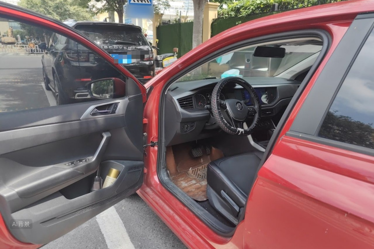 Volkswagen Polo 2021 car image #18