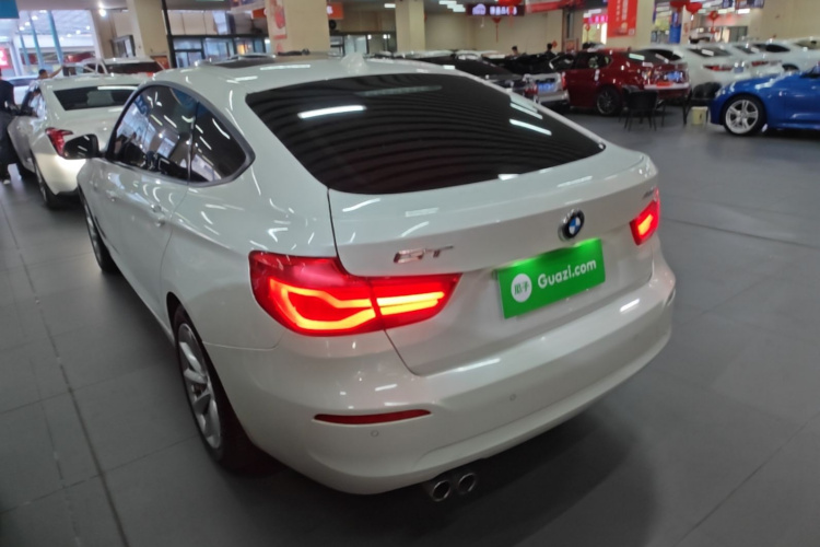 BMW 3 Series GT 2018 #5 BMW 3 Series GT 2018 car image #5