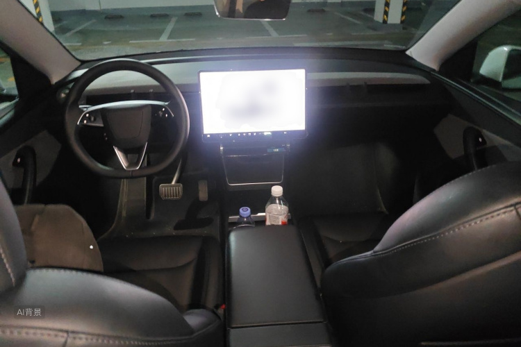Tesla Model Y 2025 #11 Tesla Model Y 2025 car image #11