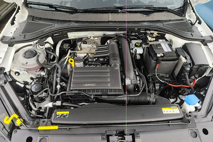Volkswagen Bora 2023 car image #22