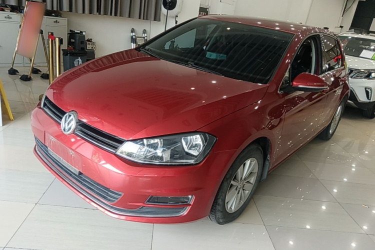 Volkswagen Golf 2015 car image #2