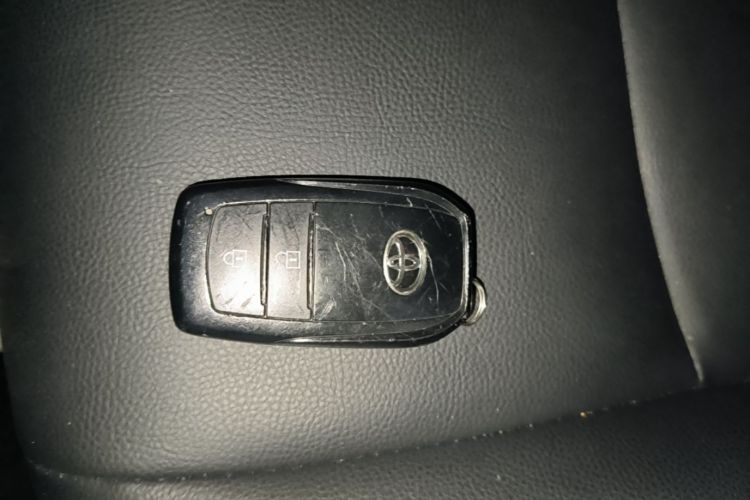 Toyota Corolla Cross 2023 car image #9