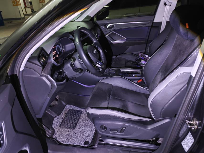 Audi Q3 2021 image de voiture #3