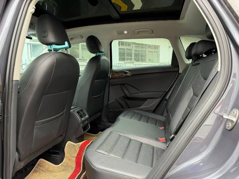 Volkswagen Tharu 2022 car image #6