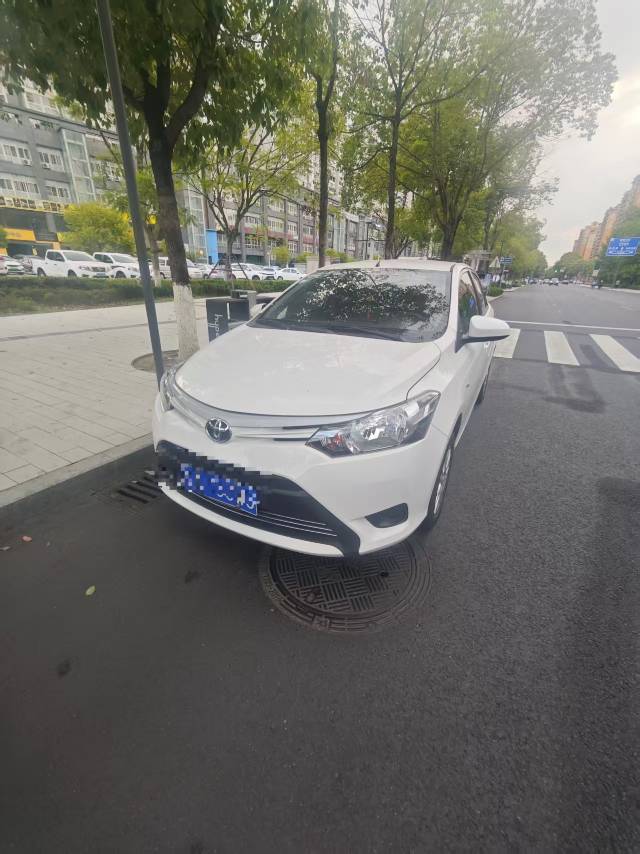 Toyota Vios 2015 Toyota Vios 2015 car image