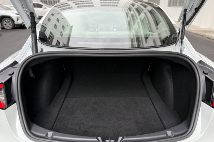 Tesla Model 3 2021 #19 Tesla Model 3 2021 car image #19