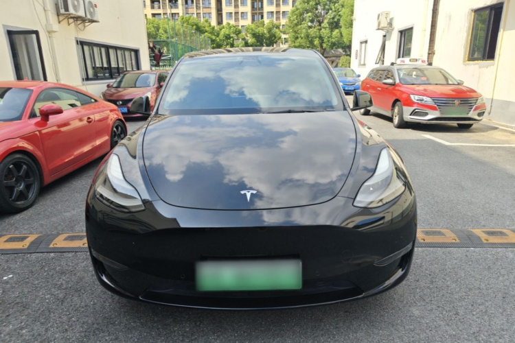Tesla Model Y 2021 #3 Tesla Model Y 2021 immagine di auto #3
