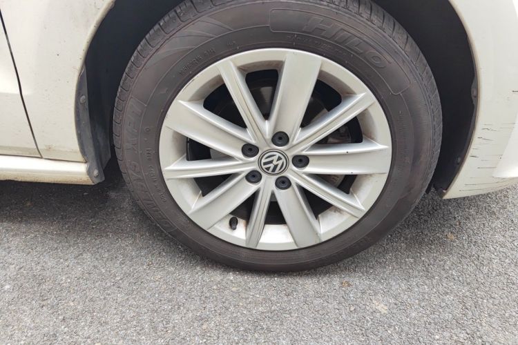 Volkswagen Polo 2015 #6 Volkswagen Polo 2015 car image #6